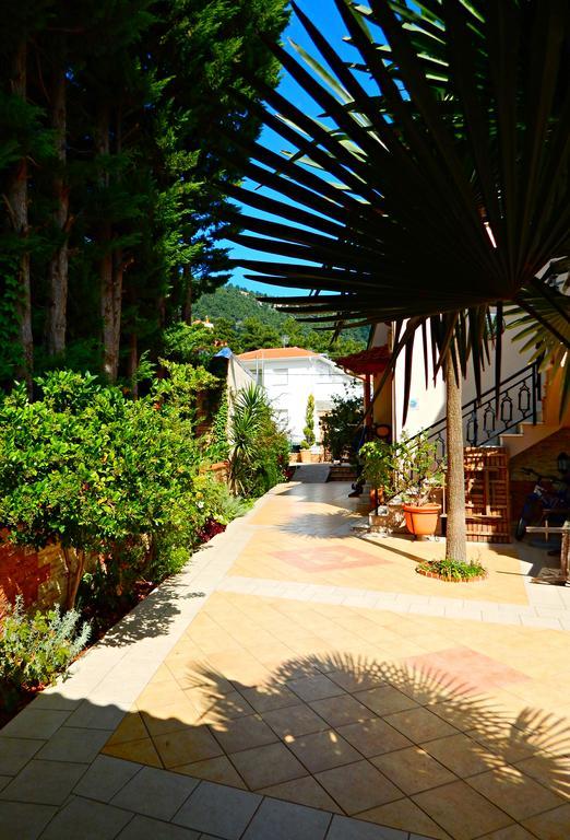 Panorama Apartments And Studios Chrisi Ammoudia Exterior foto